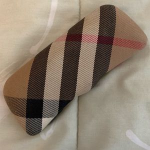 Burberry eyeglasses case